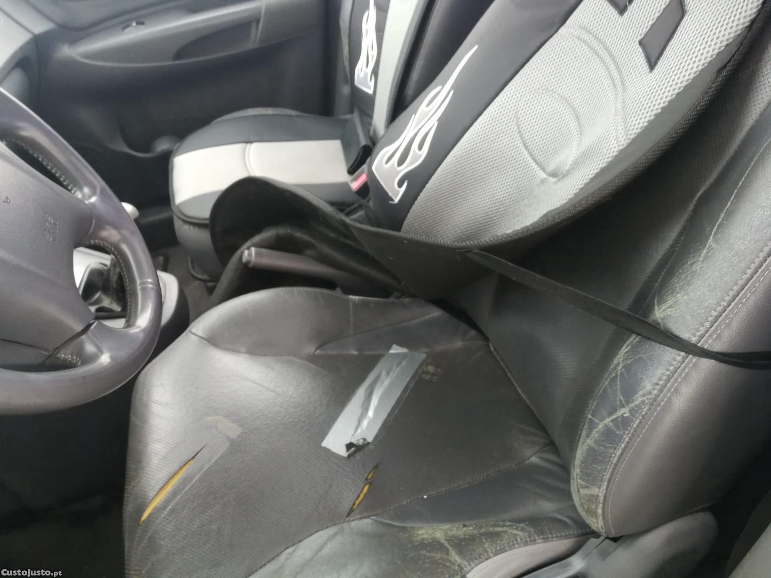Hyundai XG (Tucson) — fotografia 7