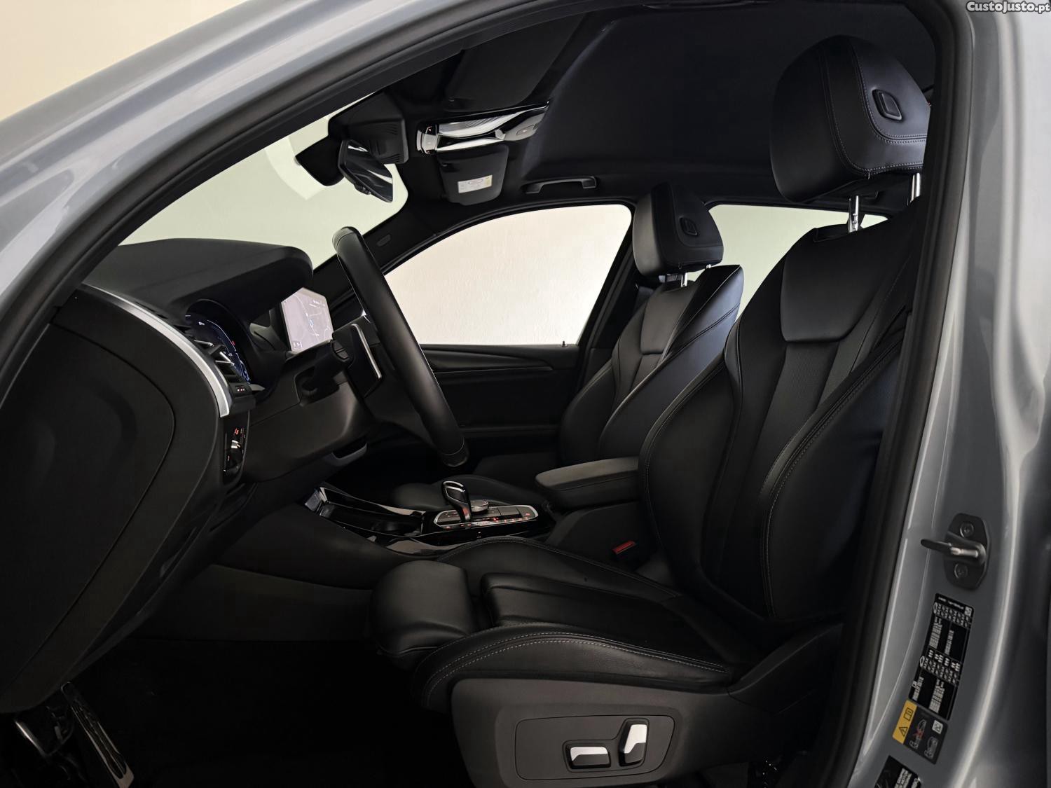 BMW X3 30 e xDrive Pack M — fotografia 17