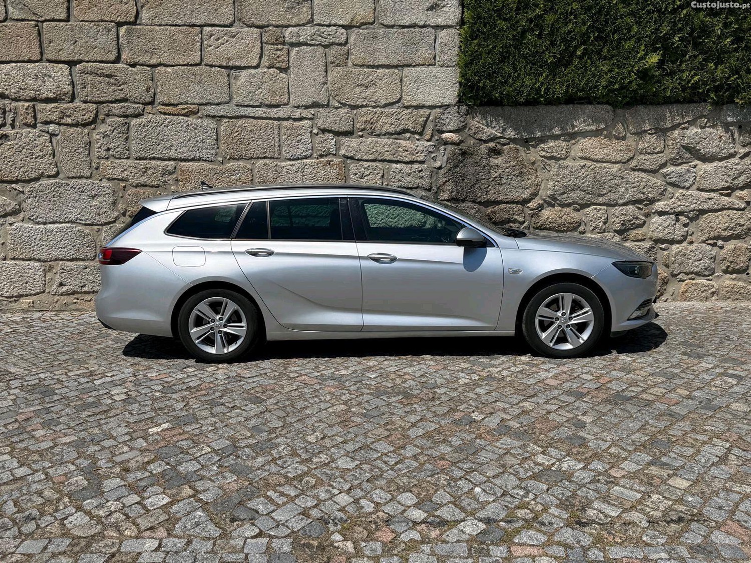 Opel Insignia Turbo D — fotografia 5