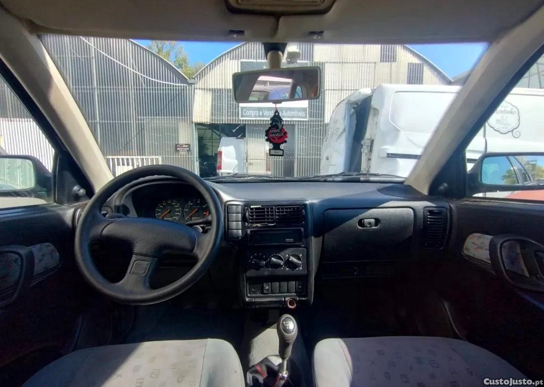Renault Clio Base — fotografia 9