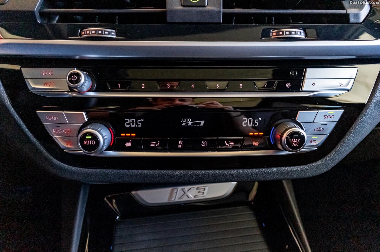BMW iX3 Inspiring — fotografia 11