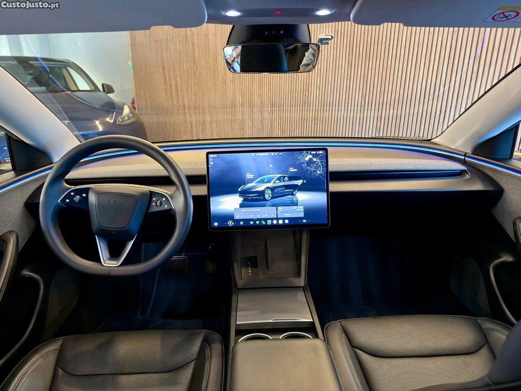 Tesla Model 3 nd — fotografia 7
