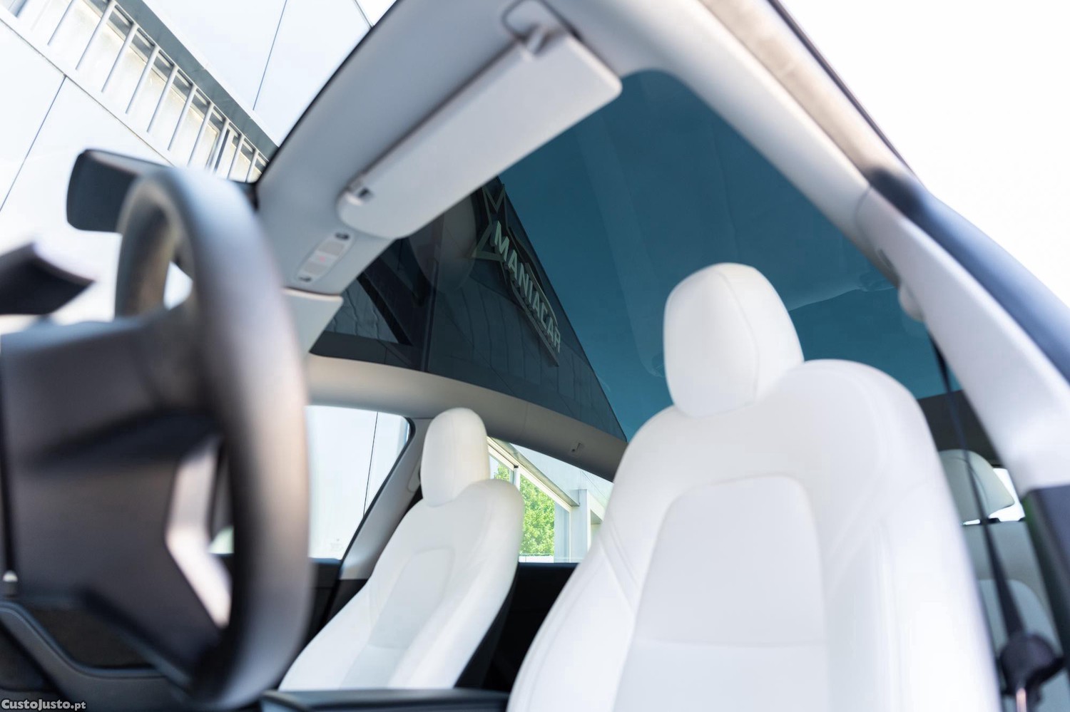 Tesla Model Y Dual motor — fotografia 7
