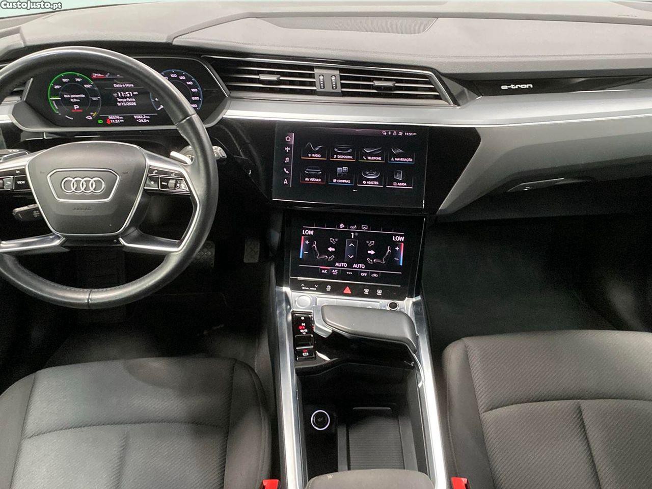Audi e-tron 50 quattro Advanced — fotografia 13