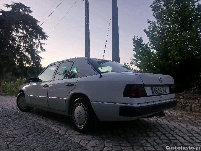 Mercedes-Benz 200 D Nacional — fotografia 2
