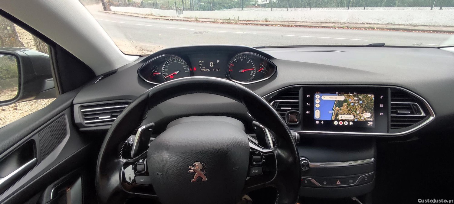 Peugeot 308 SW — fotografia 3