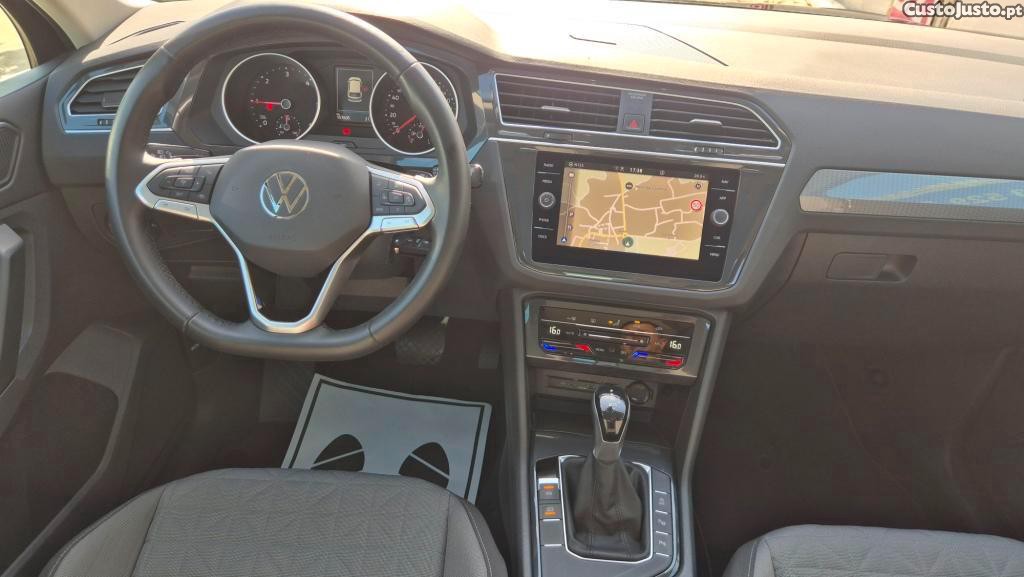 Volkswagen Tiguan 2.0 TDI 150cv DSG Life — fotografia 9