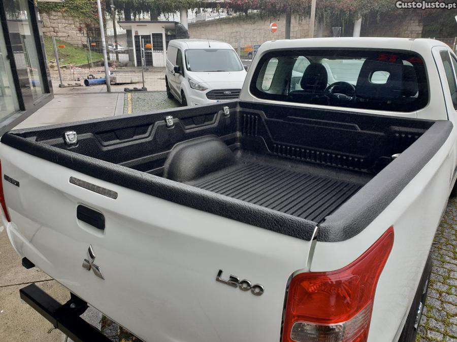 Mitsubishi L200 2.4 DI-D Club Invite — fotografia 3