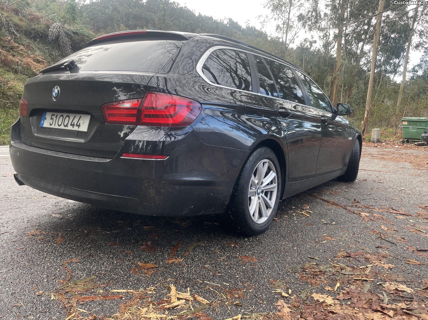 BMW 520 Touring — photo 4