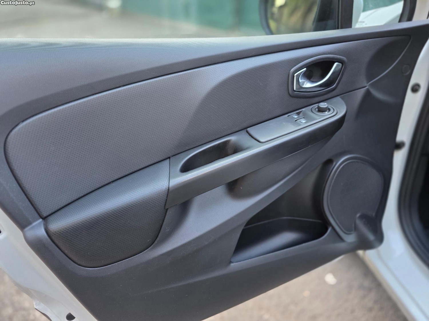 Renault Clio Tourer — photo 5