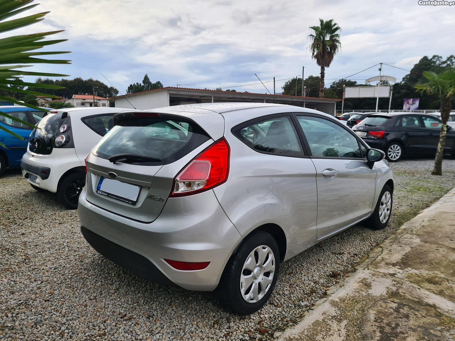 Ford Fiesta 1.25 Duratec 60cv — fotografia 11