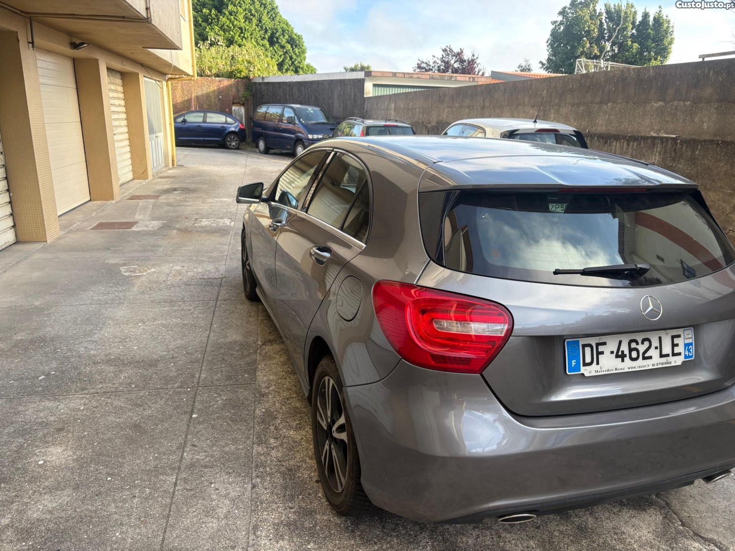 Mercedes-Benz A 220 D — photo 5