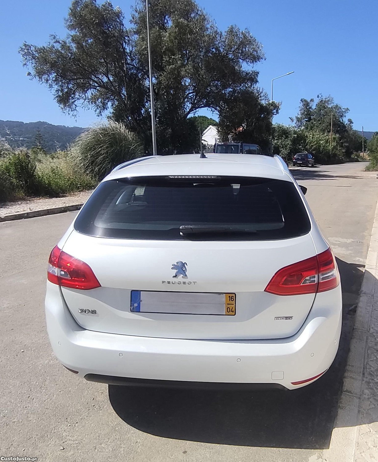 Peugeot 308 SW II 1.6 BlueHDi 120cv Allure J17 (T9) — photo 5