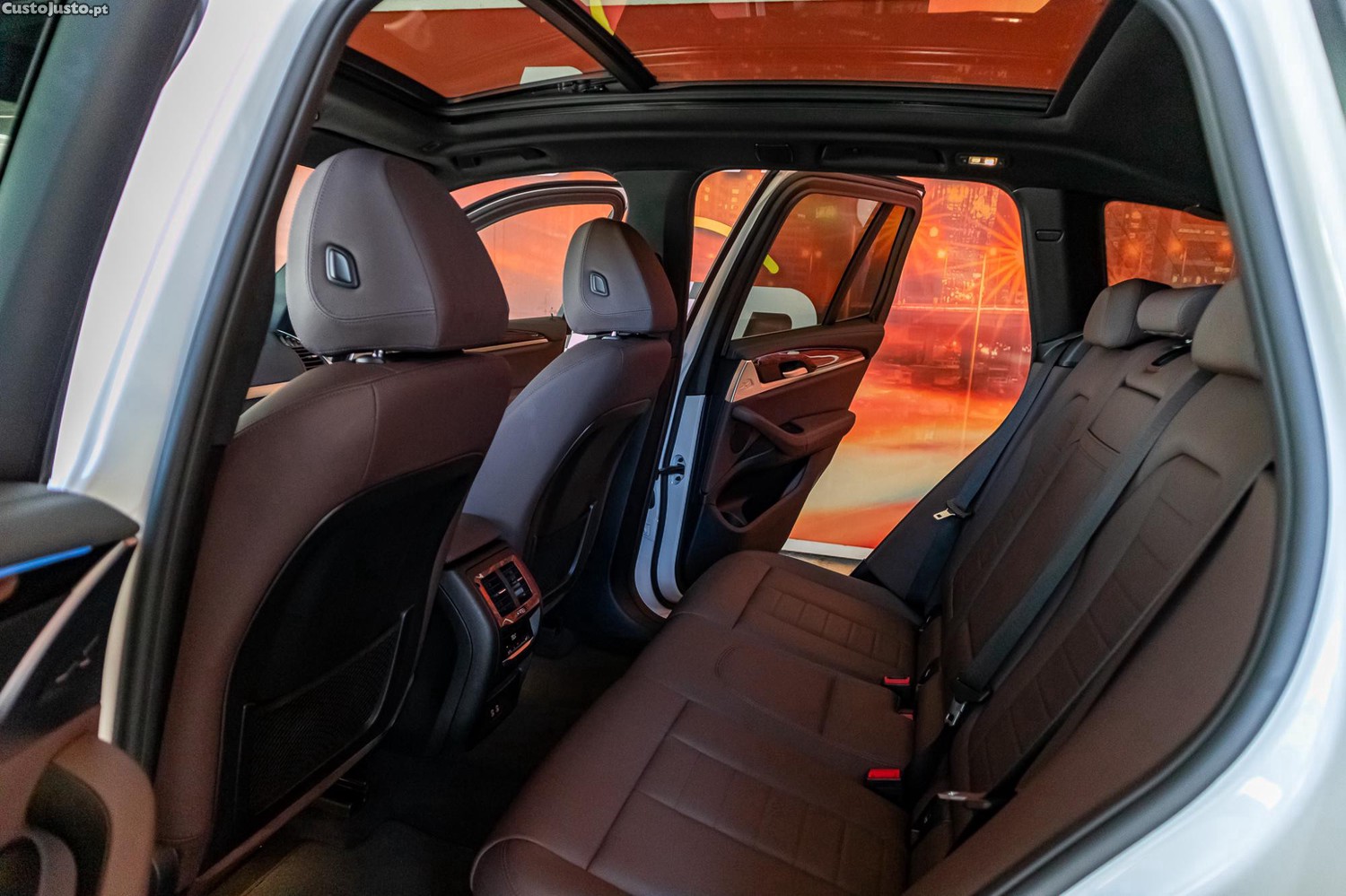 BMW iX3 Inspiring — fotografia 9