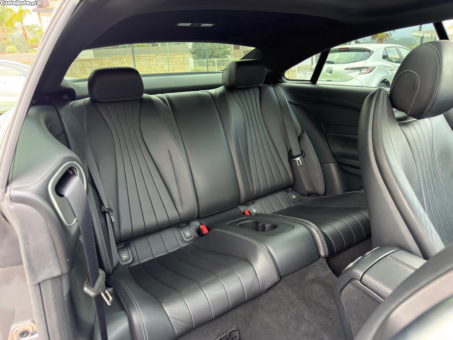 Mercedes-Benz E 220 d AMG Line — fotografia 7
