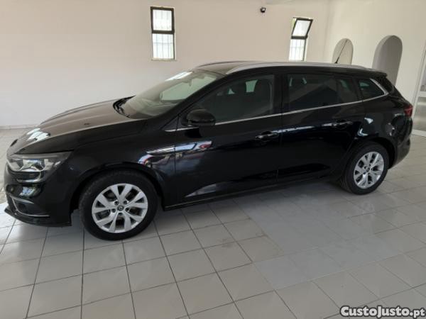 Renault Mégane Megane iv sport tourer 1.5 BLUE DCI LIMITED - 19 foto 2