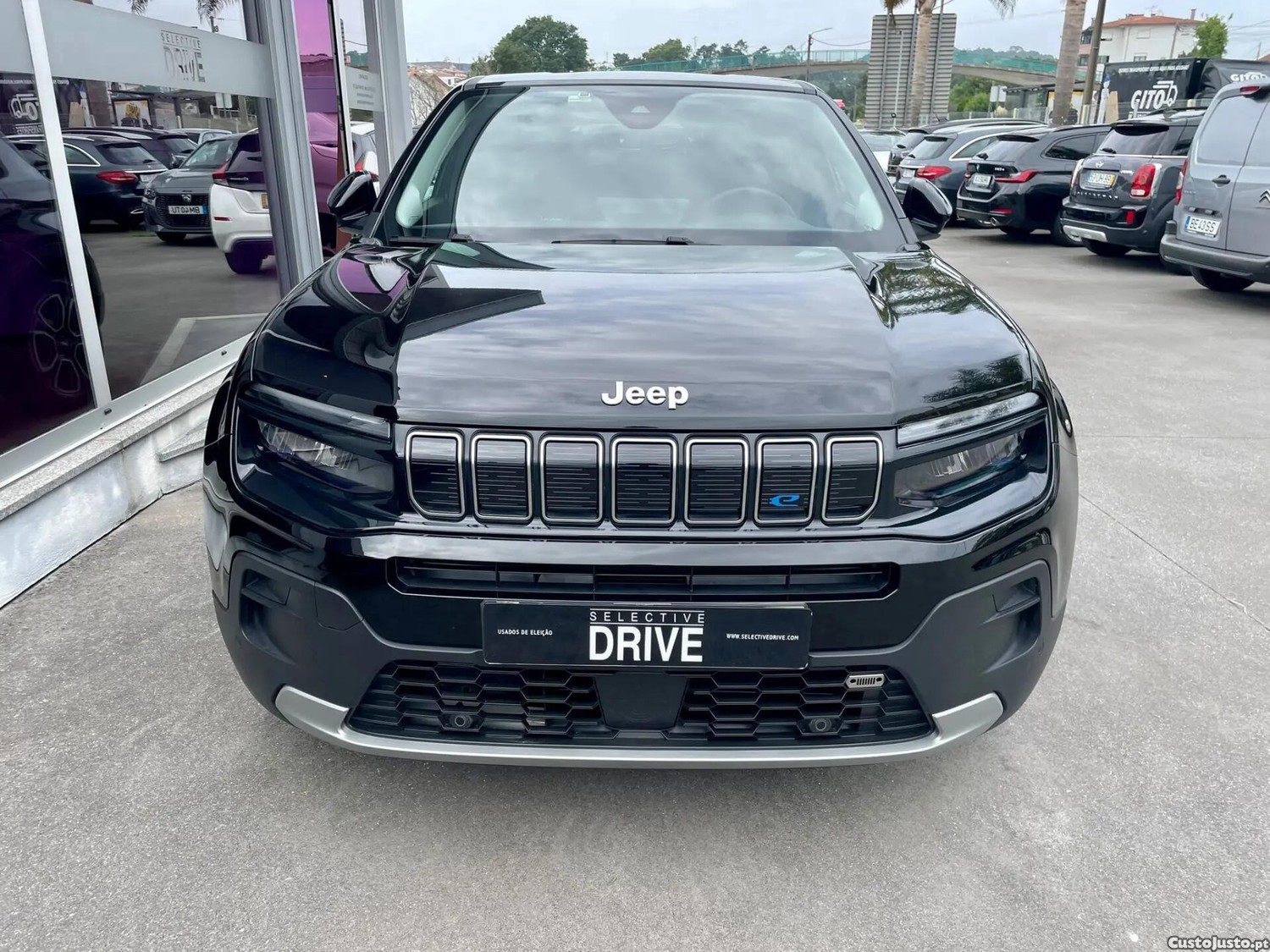 Jeep Avenger 54 kWh Summit — fotografia 12
