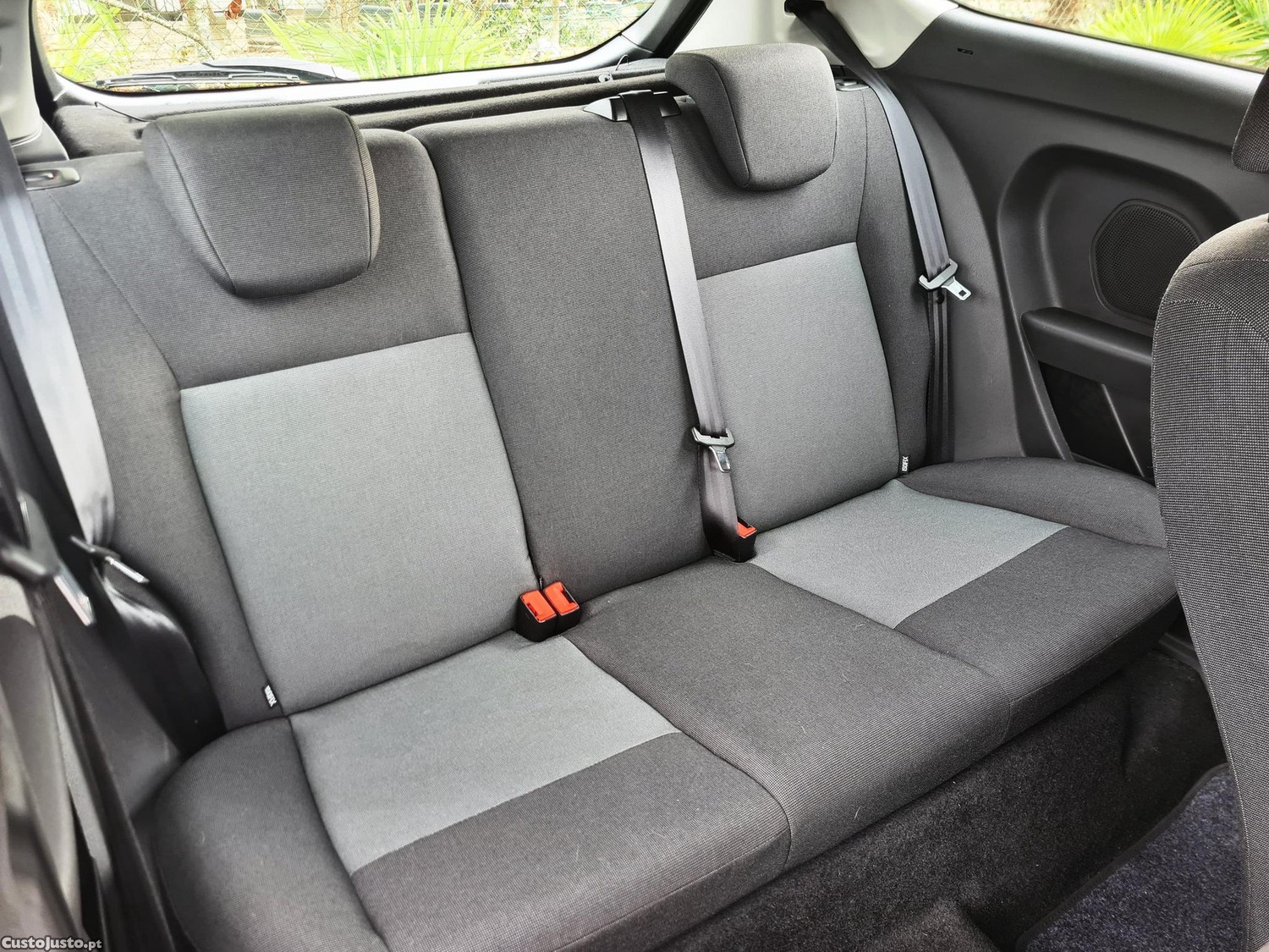 Ford Fiesta 1.25 Duratec 60cv — fotografia 4