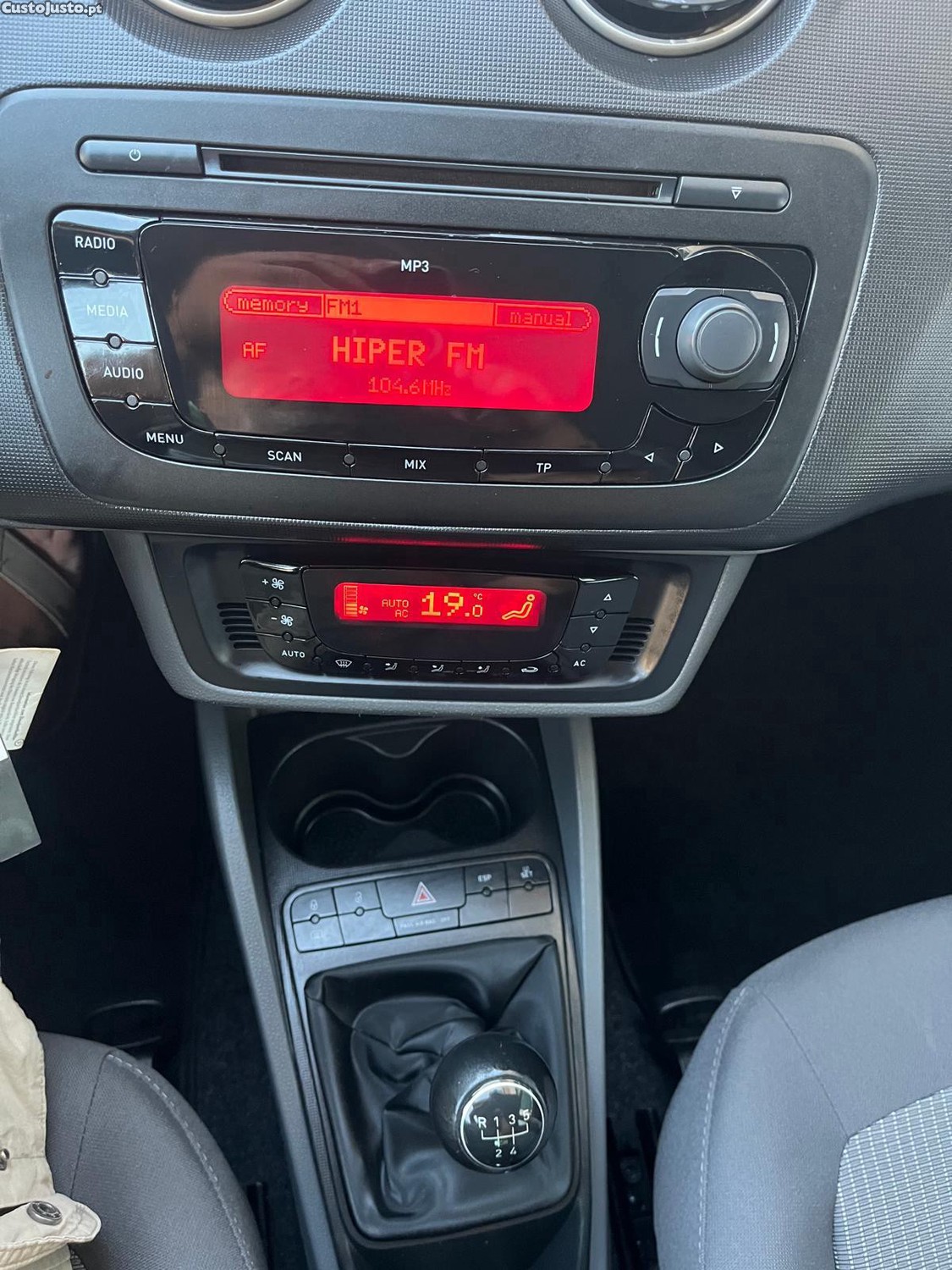 SEAT Ibiza 1.6 TDI — fotografia 3