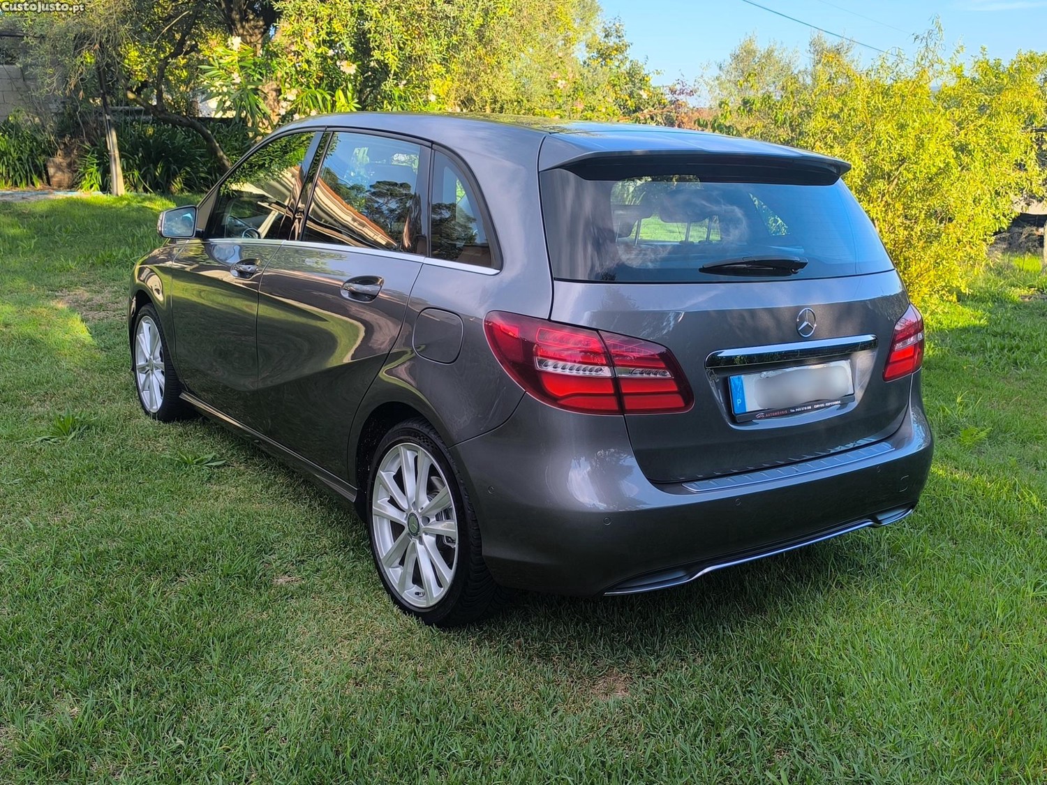 Mercedes-Benz B 180 CDI Automático — fotografia 5
