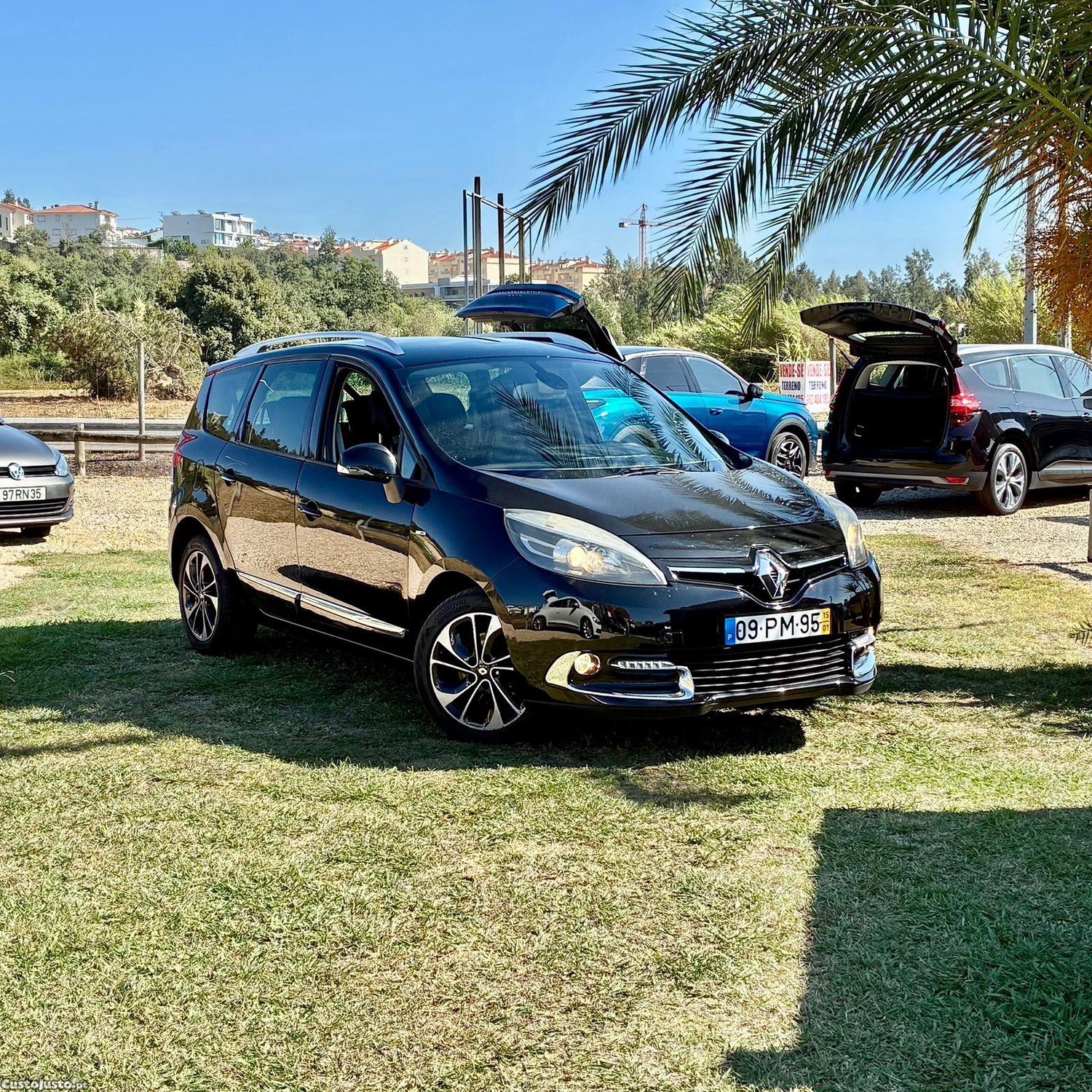 Renault Grand Scénic 1.5 Bose Edition · Nacional - 15 foto 2