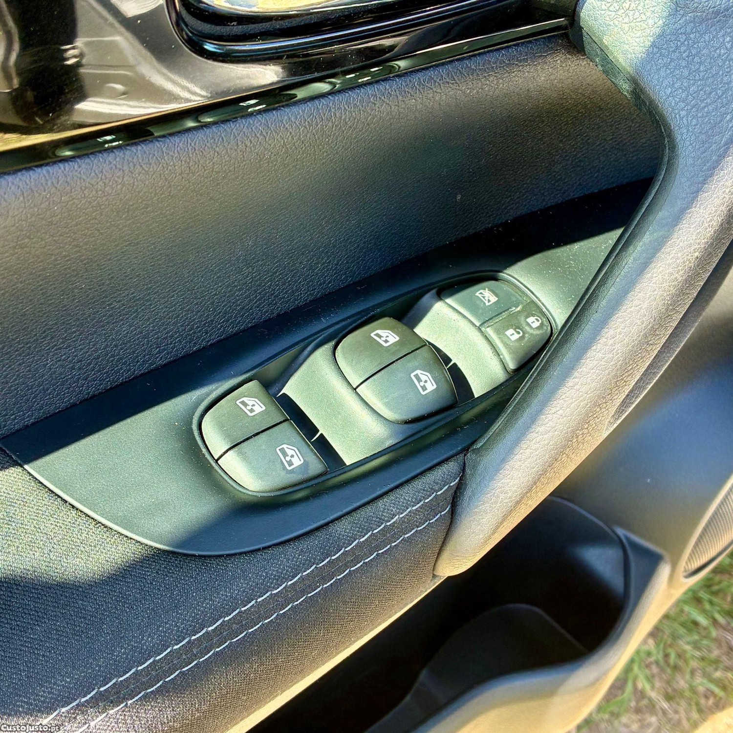 Nissan Qashqai 1.5 Acenta · Nacional — fotografia 8