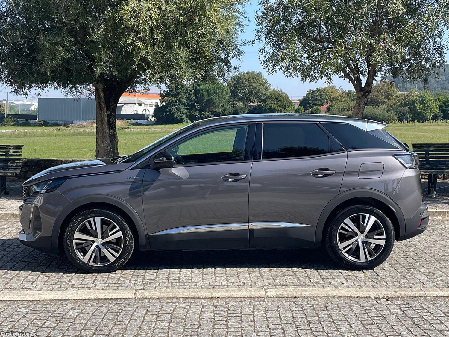 Peugeot 3008 1.6 Hybrid Allure Pack E-EAT8 - 22 foto 3