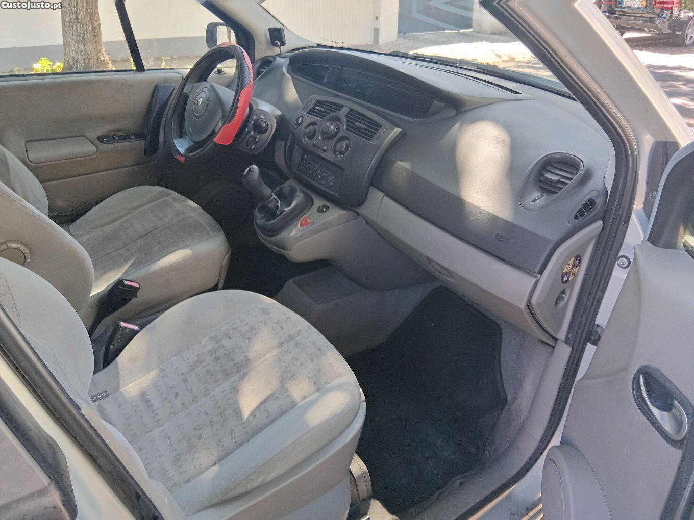 Renault Scénic 1.5 Dci — photo 5