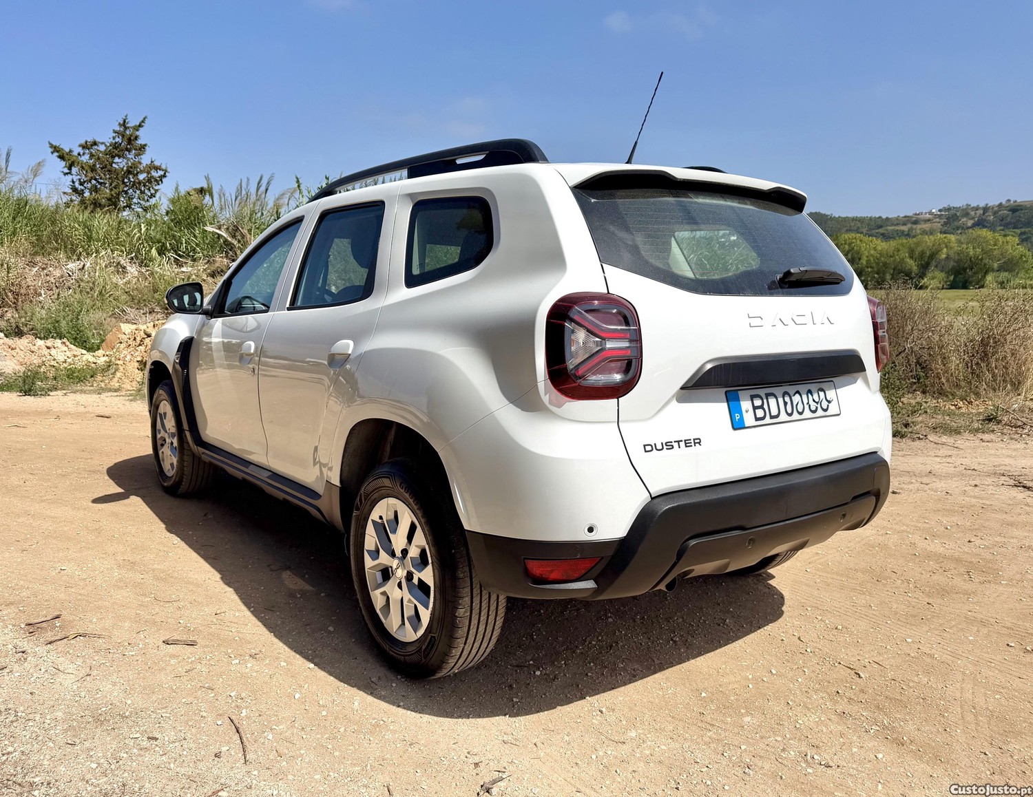 Dacia Duster 1.0 TCe ECO-G Expression Bi-Fuel 101 cv - 23 foto 2