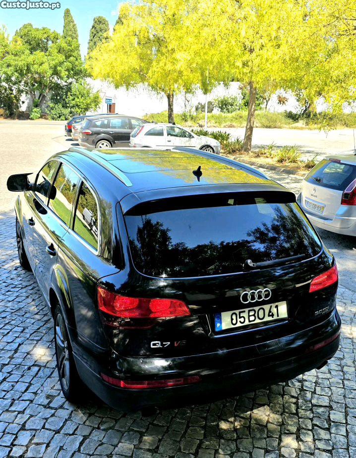 Audi Q7 (72 Iuc) — fotografia 5