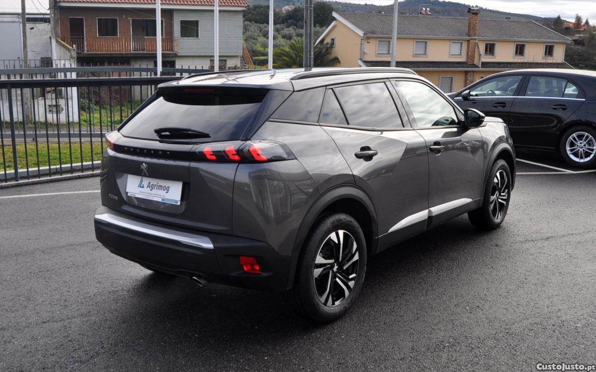 Peugeot 2008 1.5 Bluehdi Allure — fotografia 10