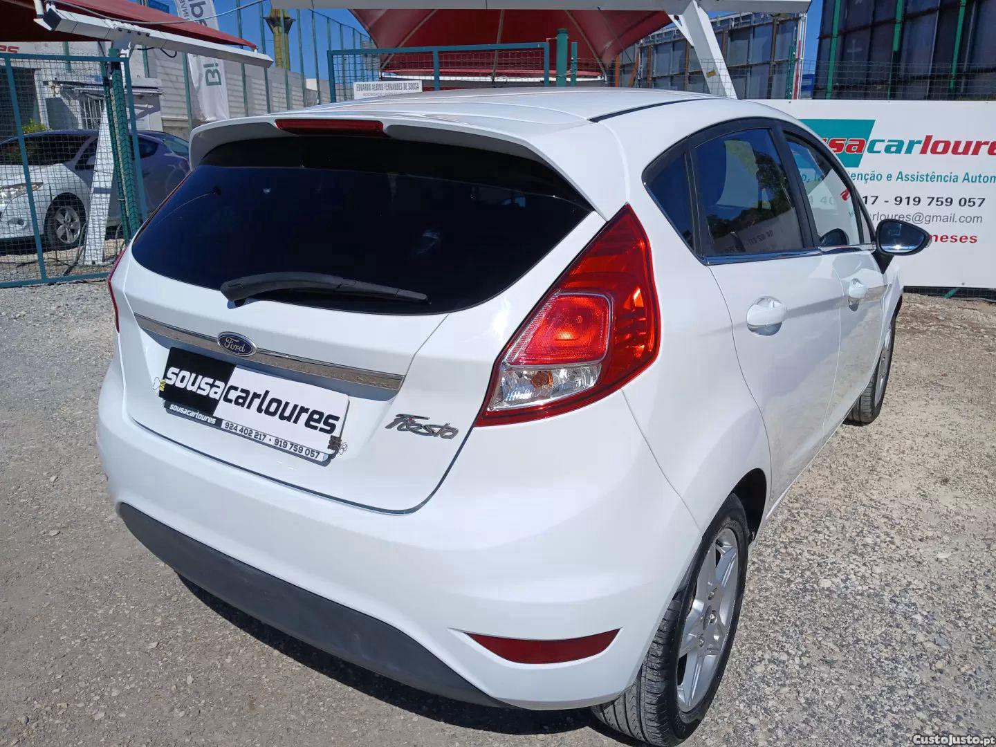 Ford Fiesta 1.0 ti-vct titanium — fotografia 18