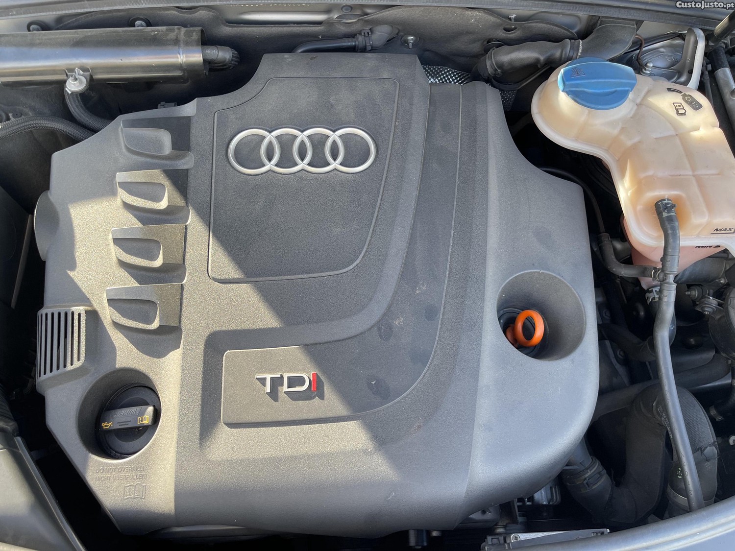 Audi A6 40 TDI-2.0 - 09 foto 2