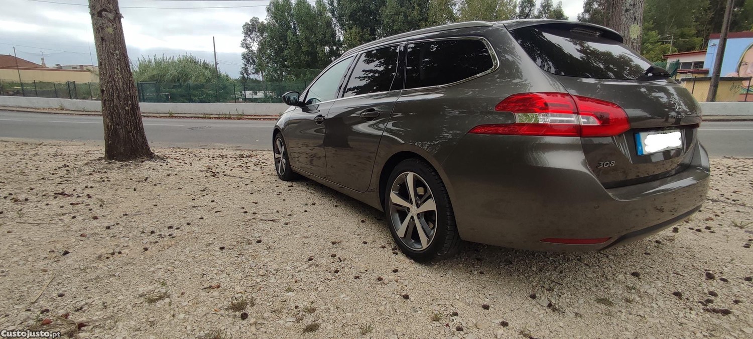 Peugeot 308 SW — fotografia 5