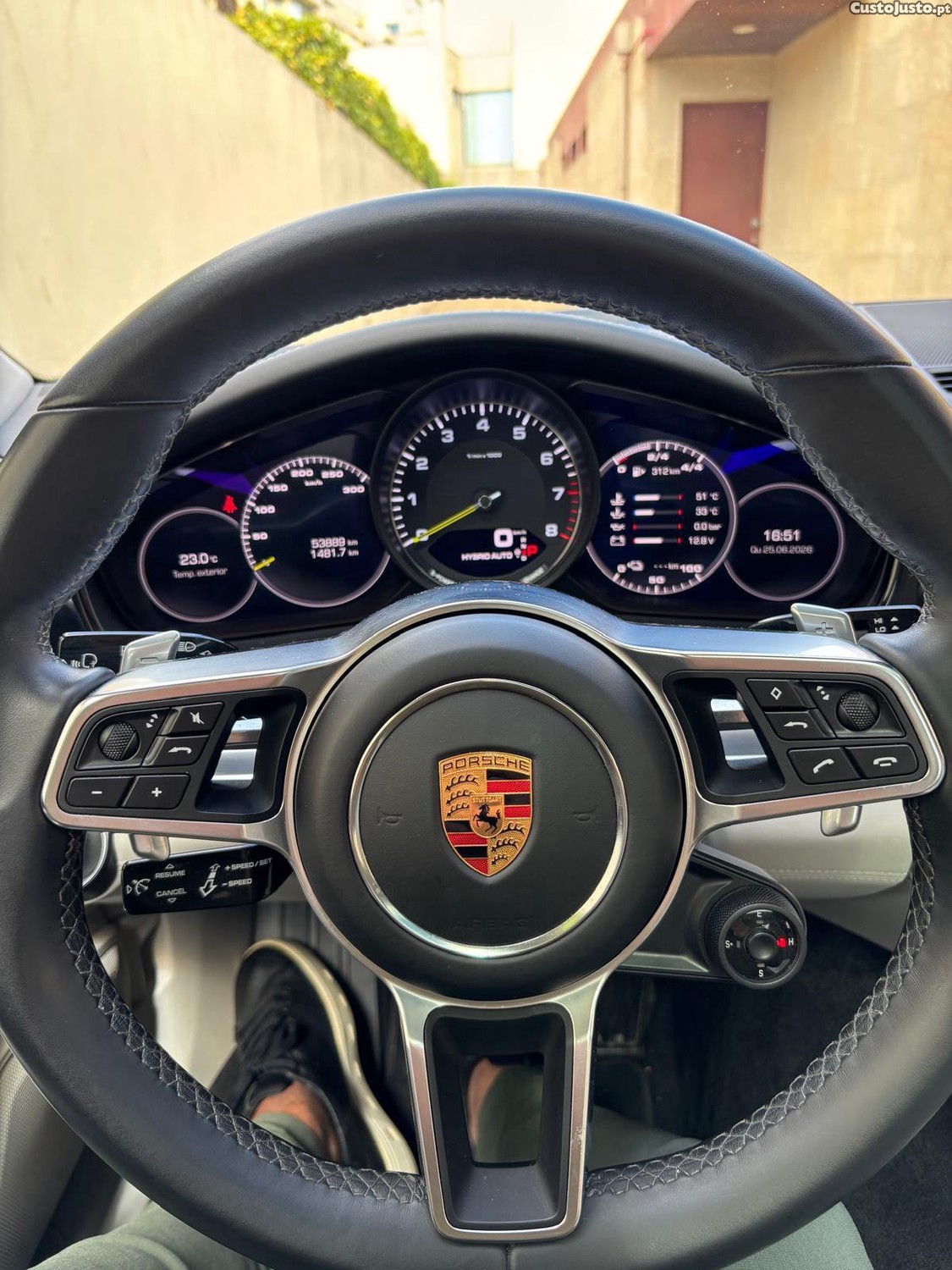 Porsche Panamera 4 E-Hybrid - 21 foto 5