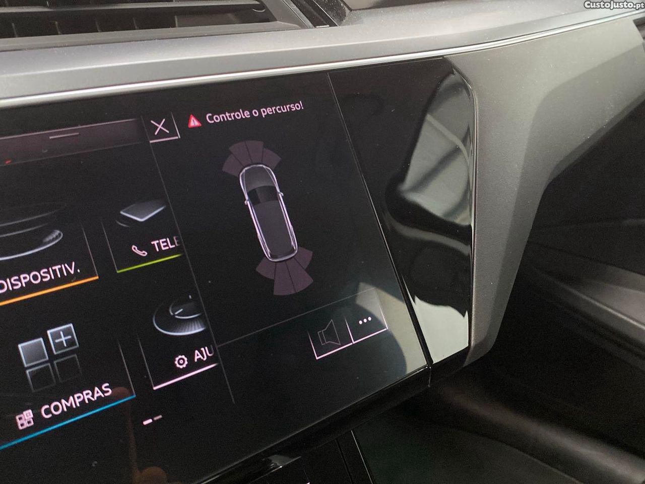 Audi e-tron 50 quattro Advanced — fotografia 10