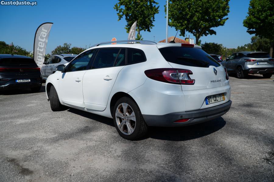 Renault Mégane ENERGY dCi 110 ECO2 - 12 foto 4