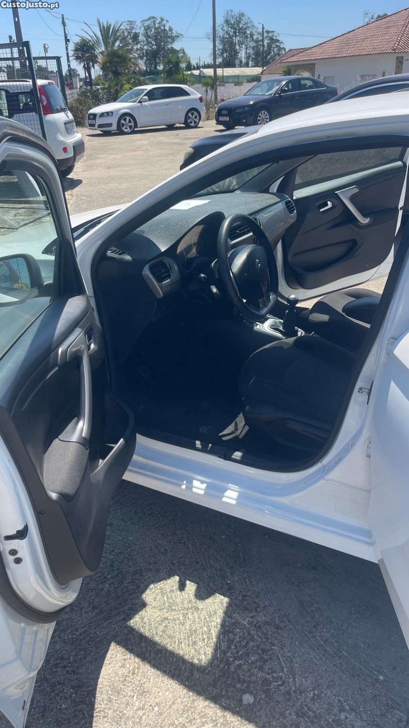 Citroën C-Elysée Exclusive — fotografia 3