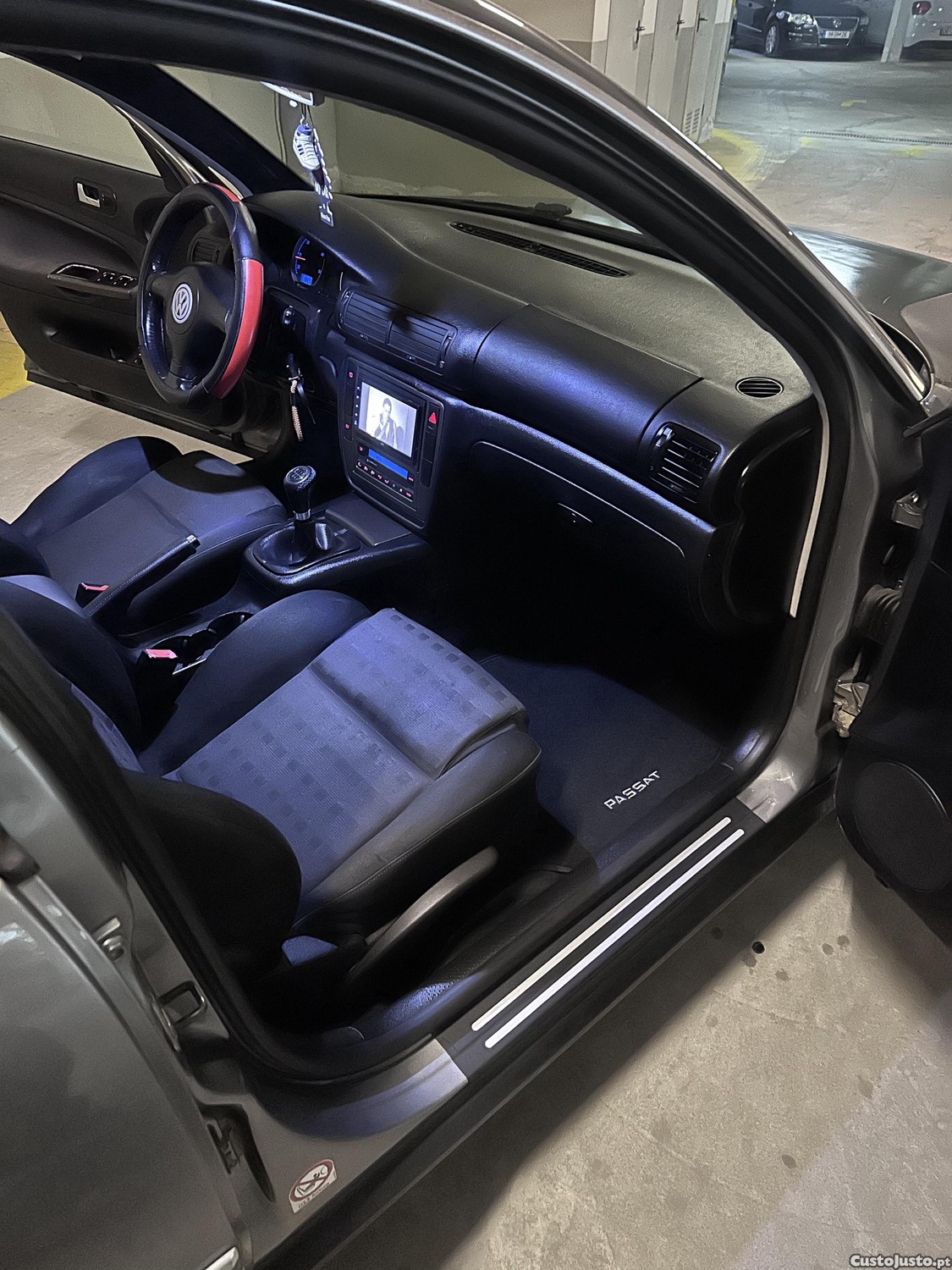 Volkswagen Passat 1.9 TDI — fotografia 5