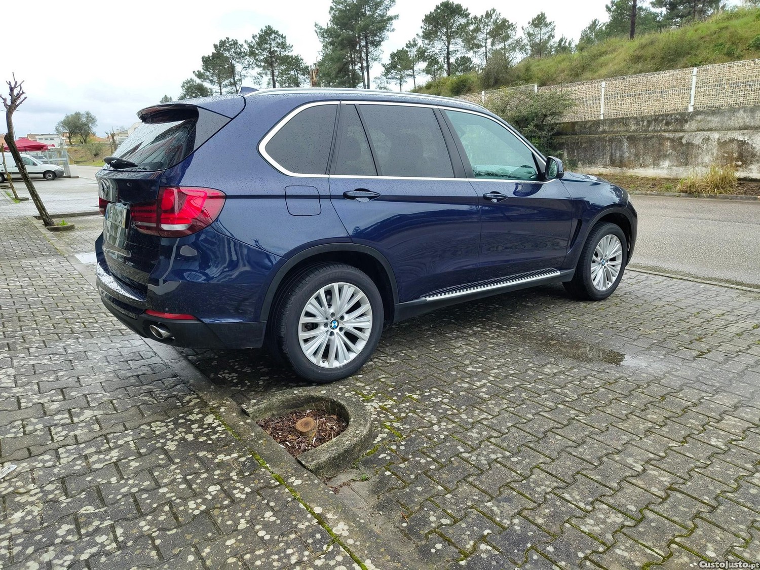 BMW X5 25 d sDrive Comfort 7L - 16 foto 2