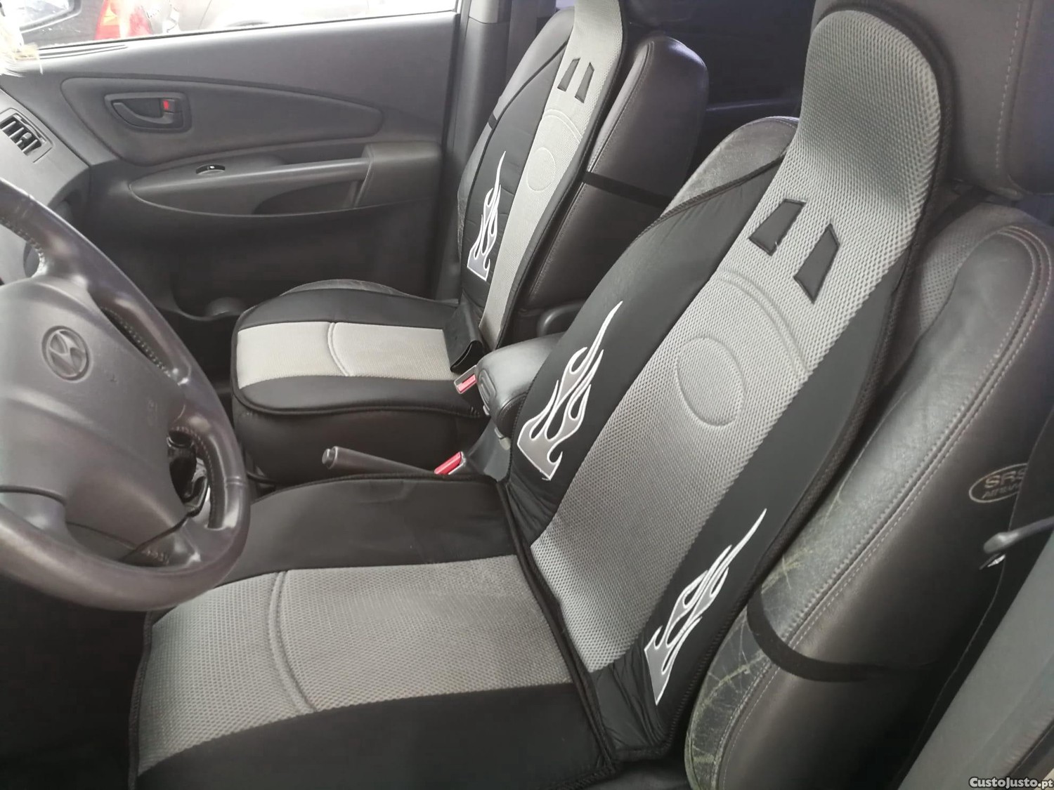 Hyundai XG (Tucson) — fotografia 6