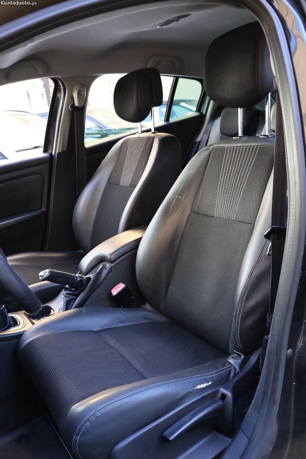 Renault Mégane 1.5 Dci Dynamic — fotografia 11