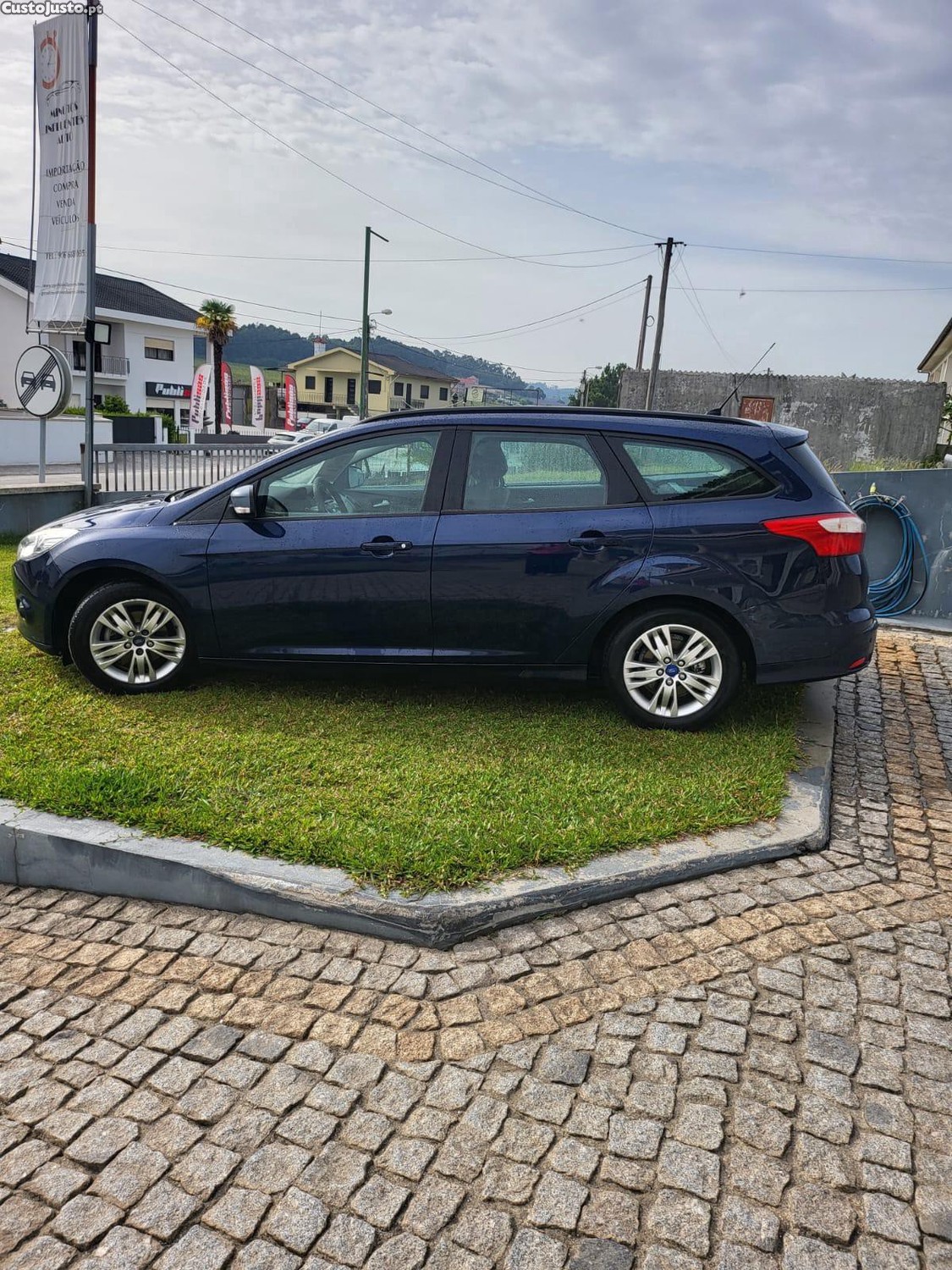 Ford Focus SW 1.6 TDCi Titanium — fotografia 11