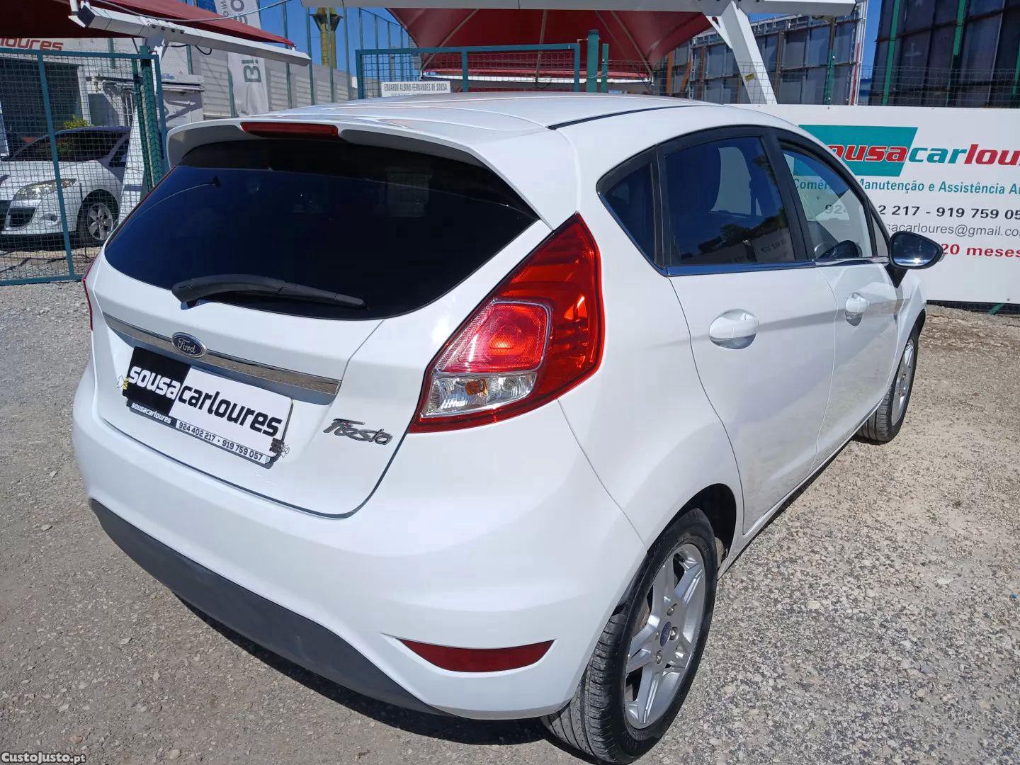 Ford Fiesta 1.0 ti-vct titanium — fotografia 17