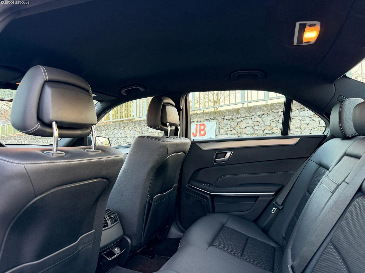 Mercedes-Benz E 300 BLUETEC Hybrid Avantgarde — fotografia 8