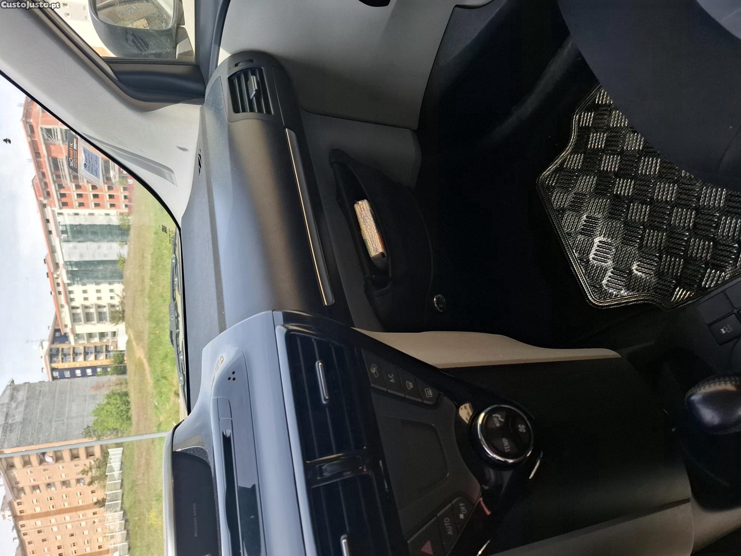 Toyota iQ Toyota IQ — photo 4