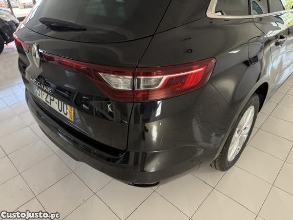 Renault Mégane Megane iv sport tourer 1.5 BLUE DCI LIMITED - 19 foto 5