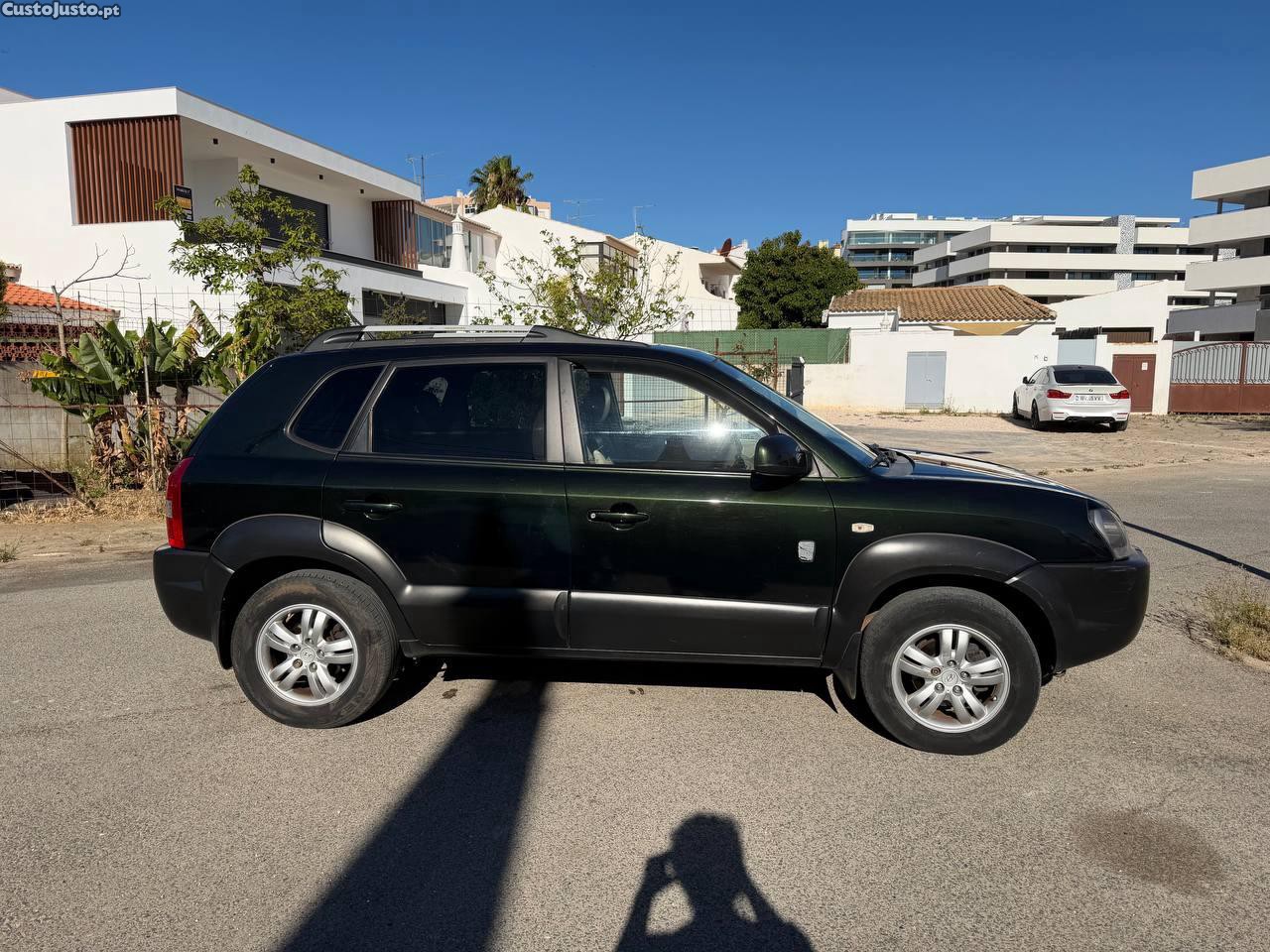 Hyundai Tucson 2.0 CRDi — fotografia 11