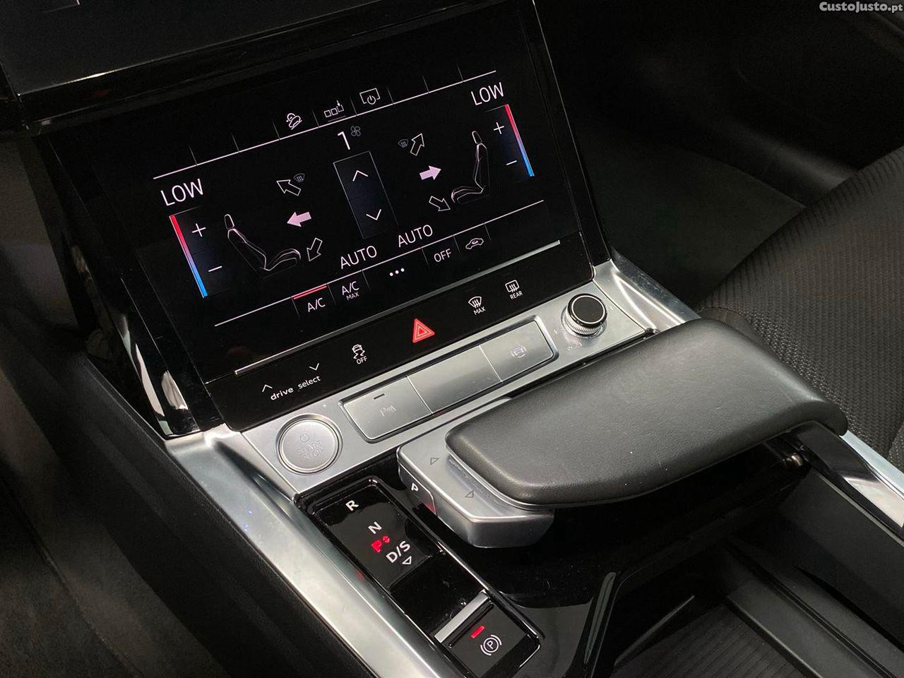Audi e-tron 50 quattro Advanced — fotografia 9