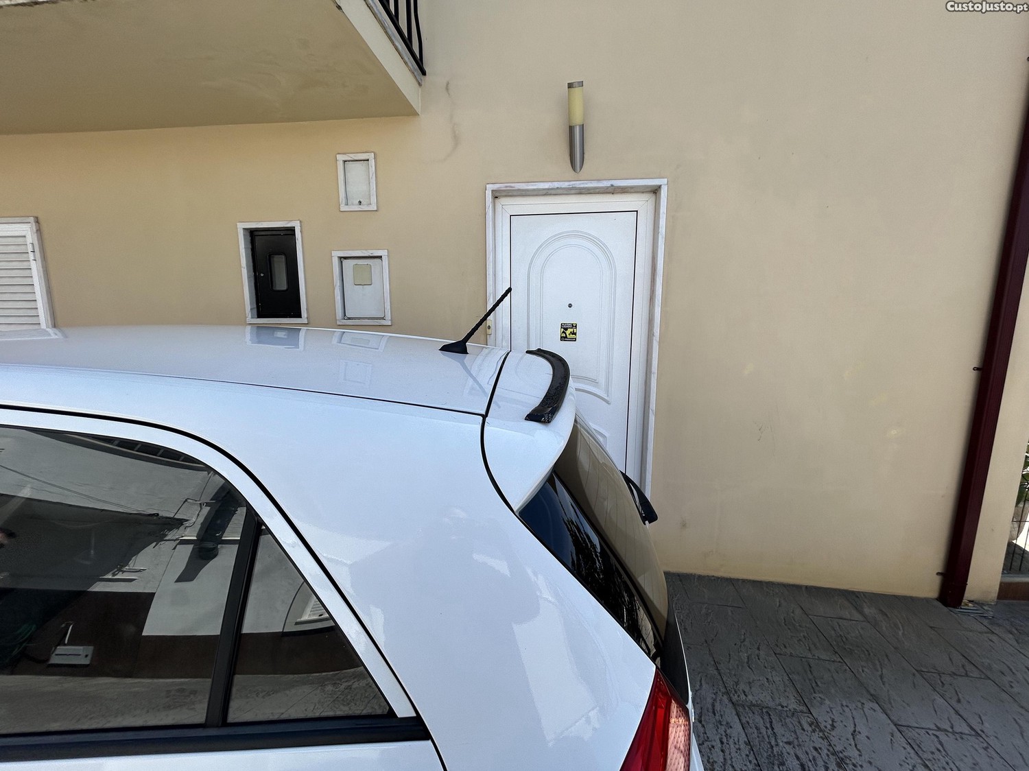 Kia Picanto II — fotografia 9